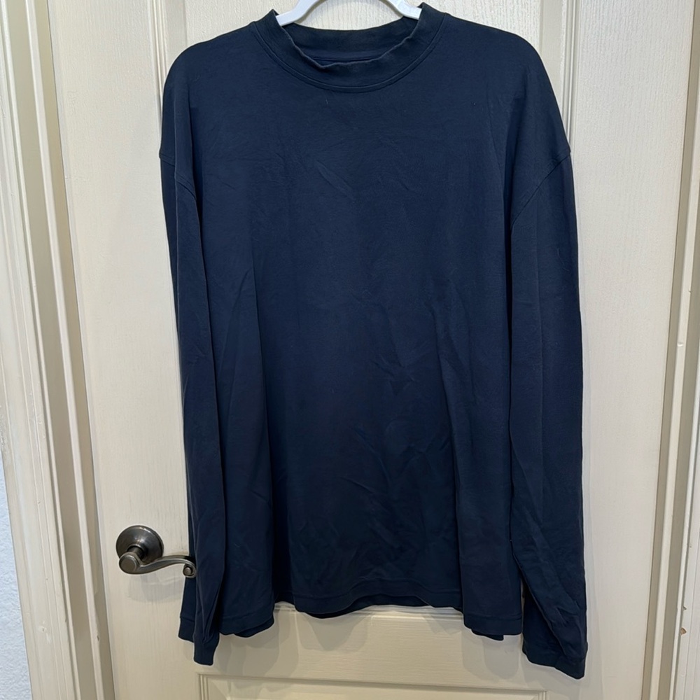 Men’s 2XL Navy Cabela’s Long Sleeved Shirt